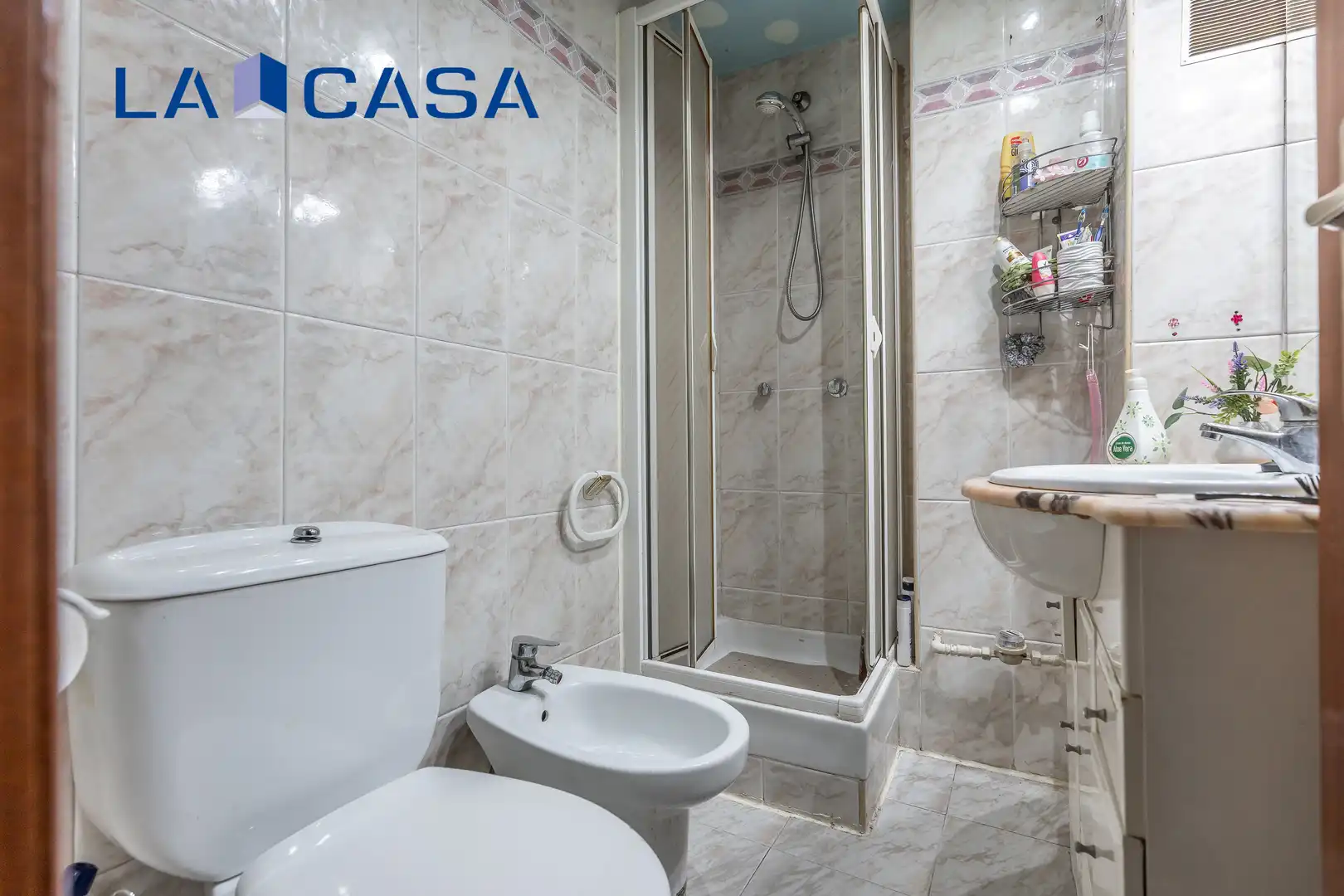Baño de Piso en venta en Madrid con Calefacción y Terraza