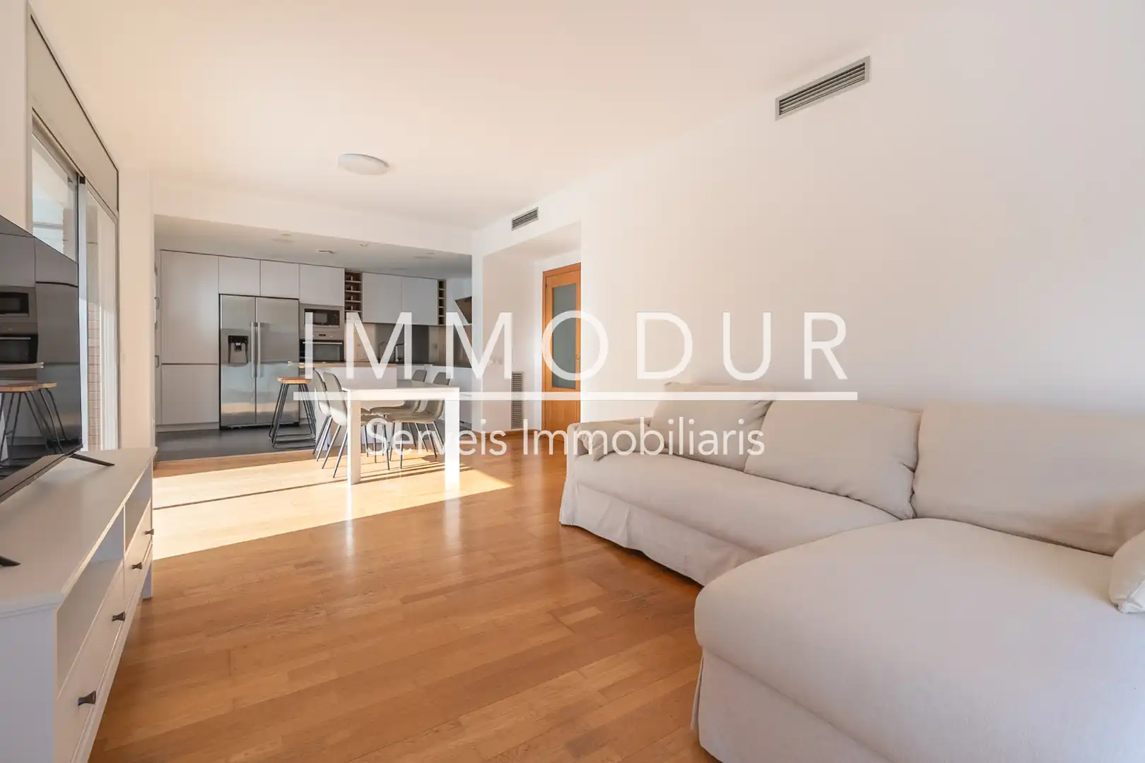 Flat for rent in Avinguda d'Europa, Gavà Mar