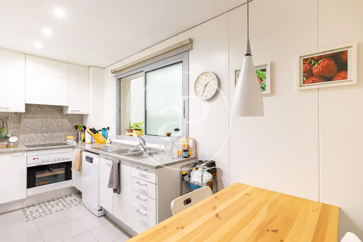 Kitchen of Flat for sale in Barcelona  with Air Conditioner, Heating and Terrace