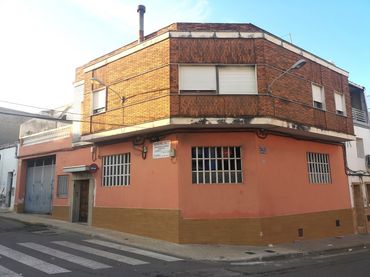 Maison mitoyenne à vendre à Callao 2