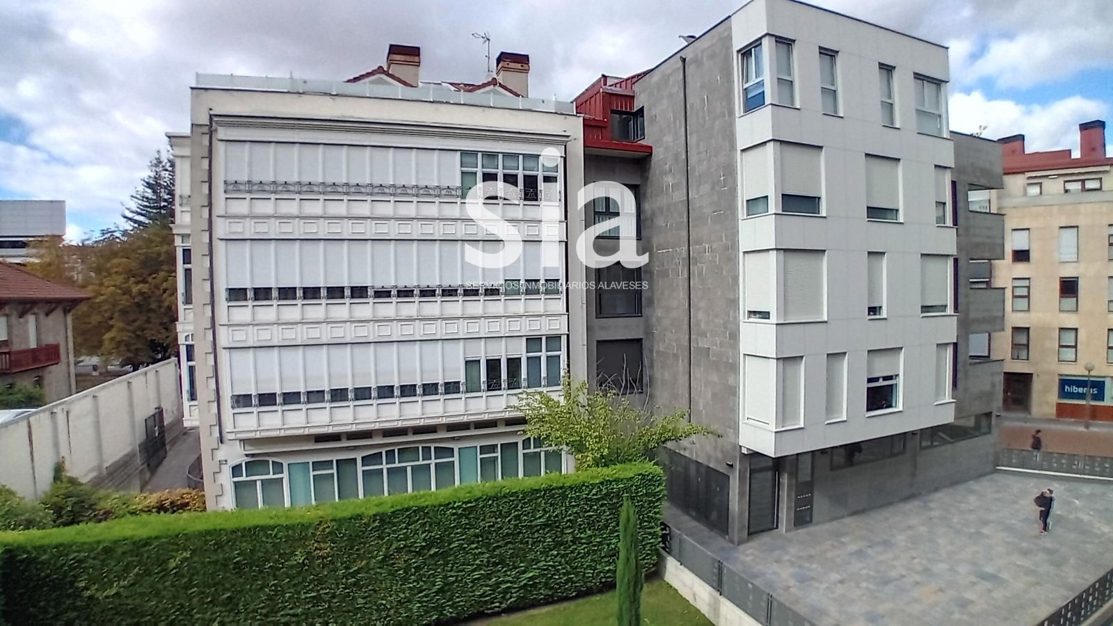 Vista exterior de Pis en venda en Vitoria - Gasteiz amb Calefacció i Traster