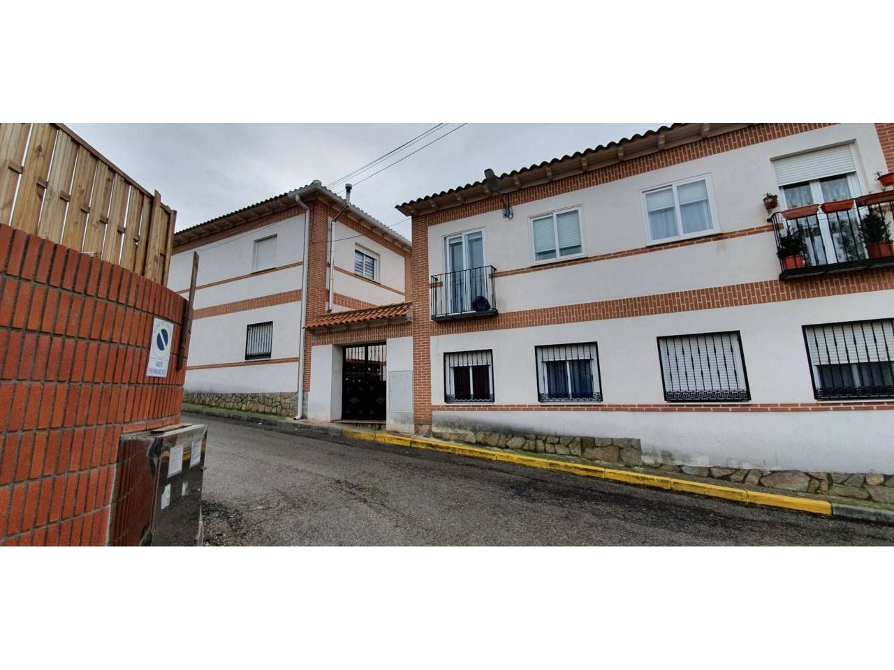 Exterior view of Flat for sale in Santorcaz  with Heating and Storage room