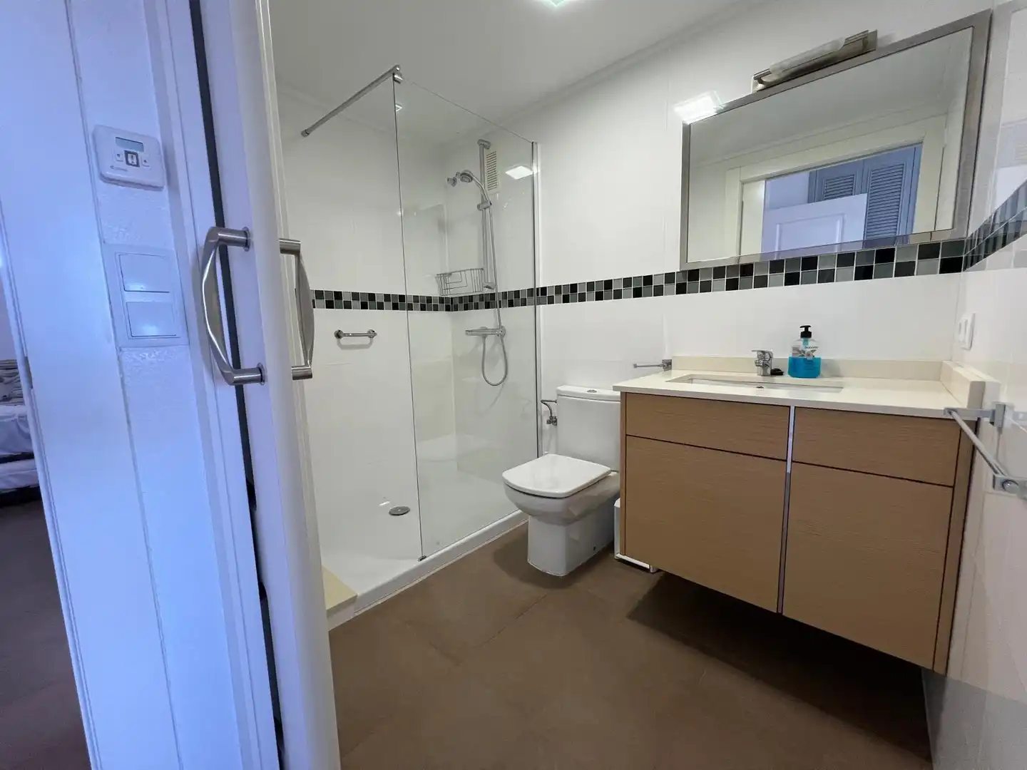 Bathroom of Flat for sale in El Campello  with Air Conditioner, Heating and Terrace