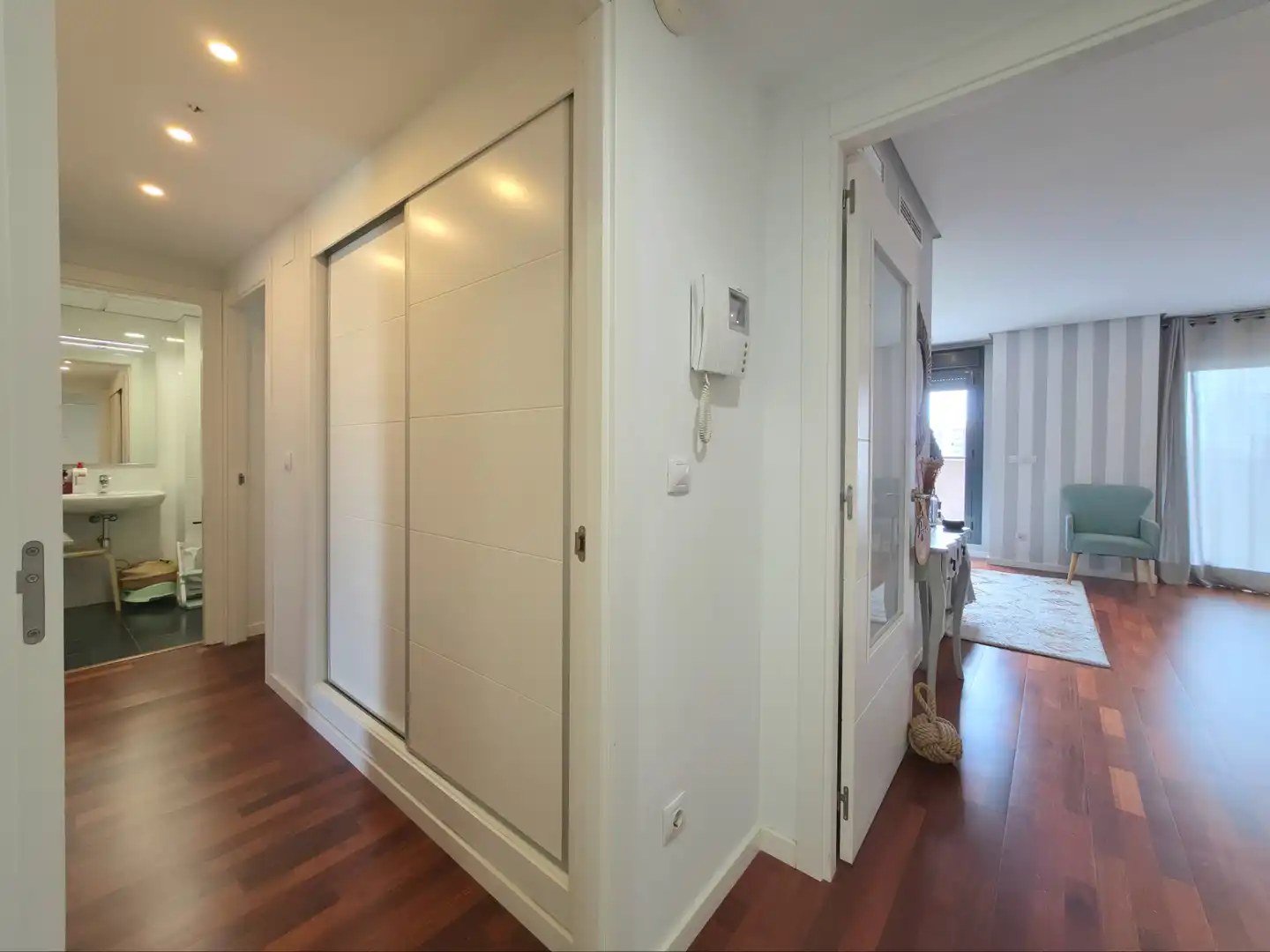 Piso con terraza en venta en Maestro José Garberí Serrano 11, imagen 21