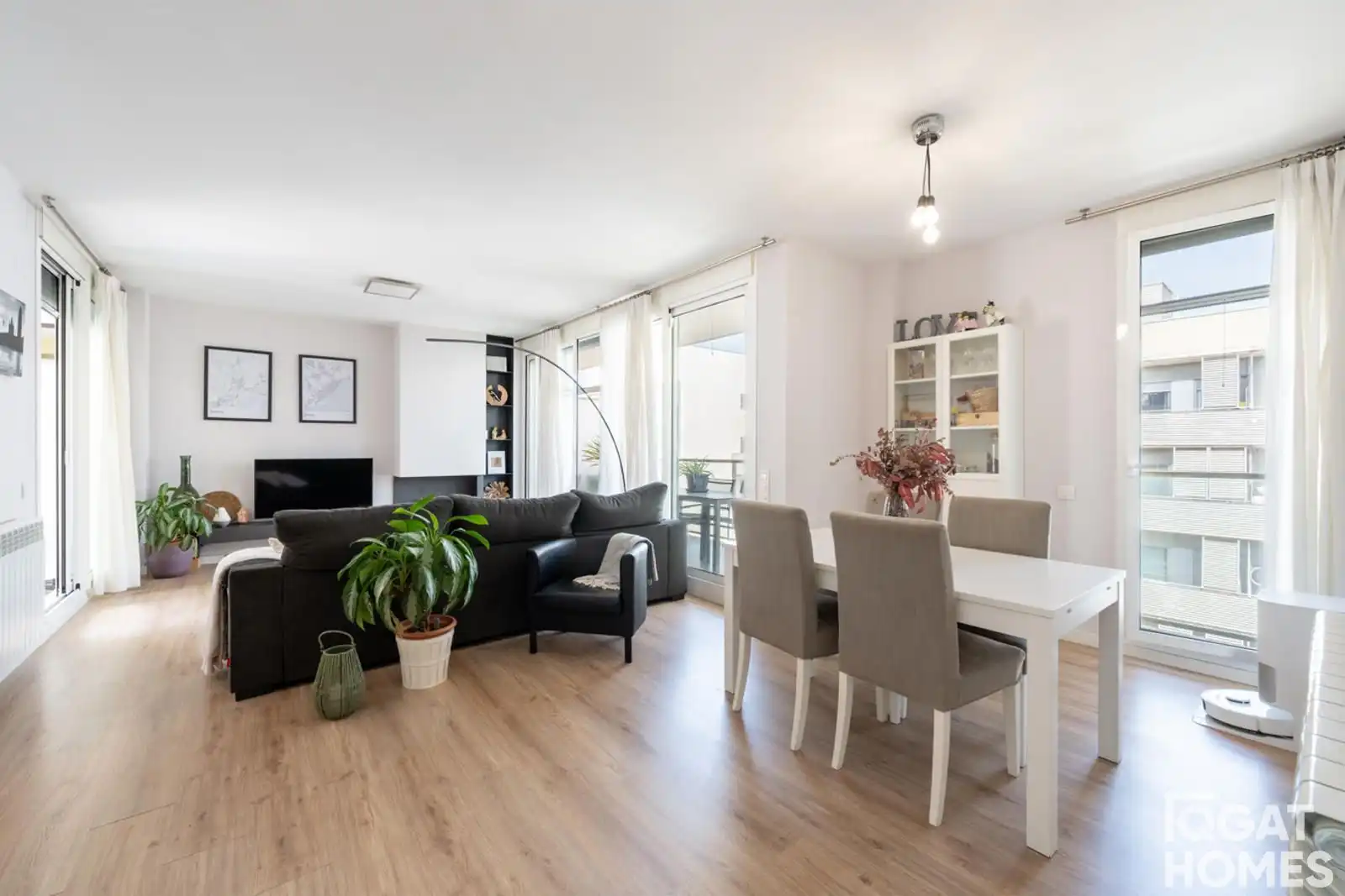 Sala d'estar de Àtic en venda en Sant Cugat del Vallès amb Aire condicionat, Calefacció i Traster