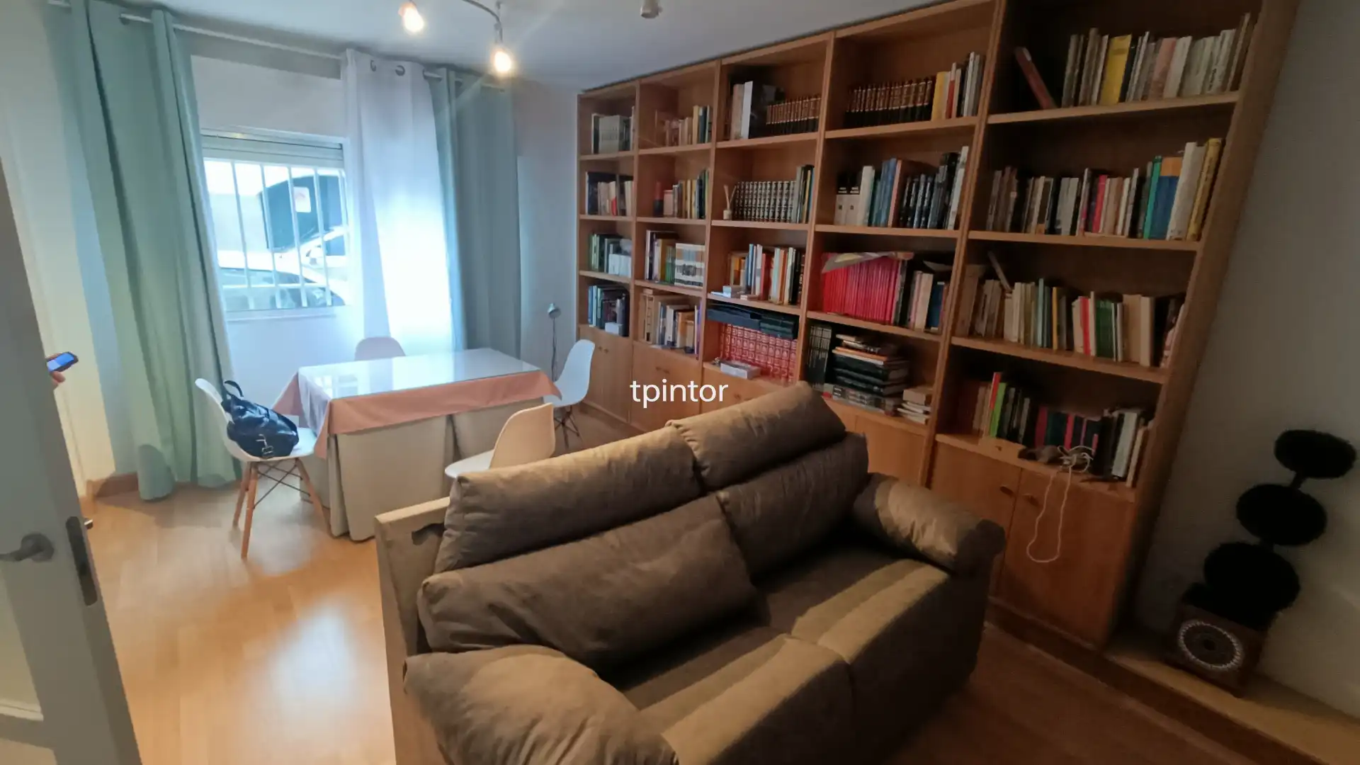 Sala de estar de Piso de alquiler en Cáceres Capital con Aire acondicionado, Parquet y Amueblado