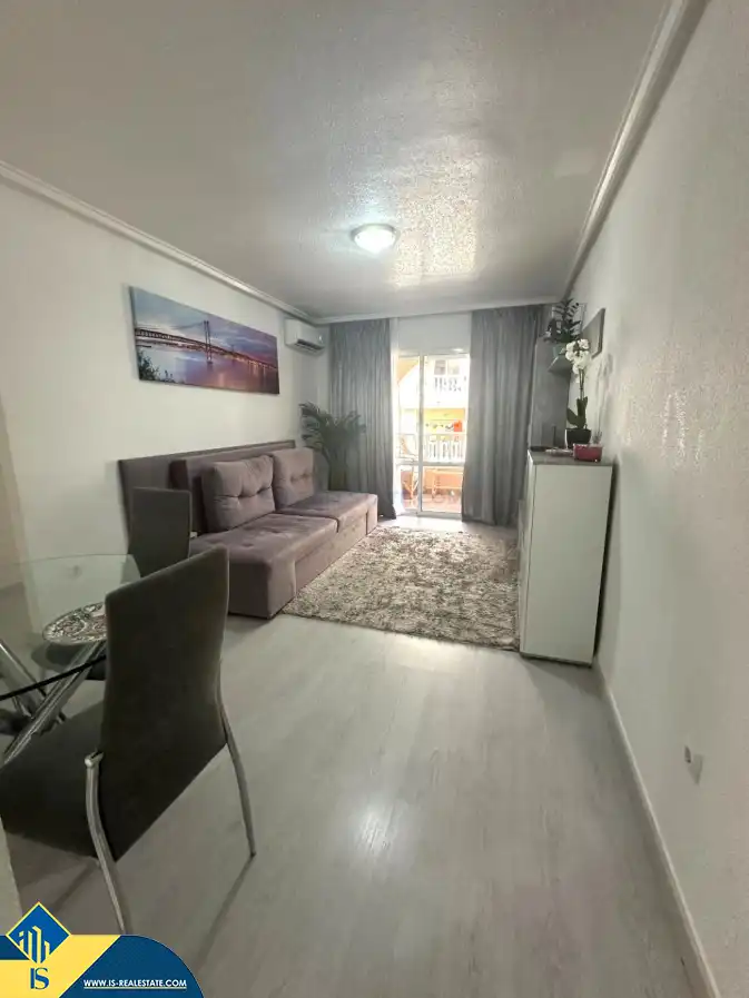 Apartament amb piscina en venda a Centro