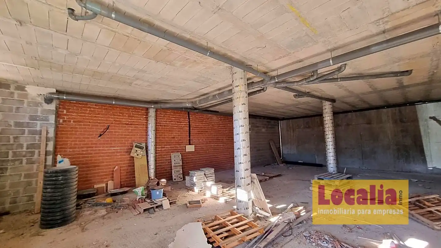 Local comercial en venda a Barrio Parayo, imagen 5