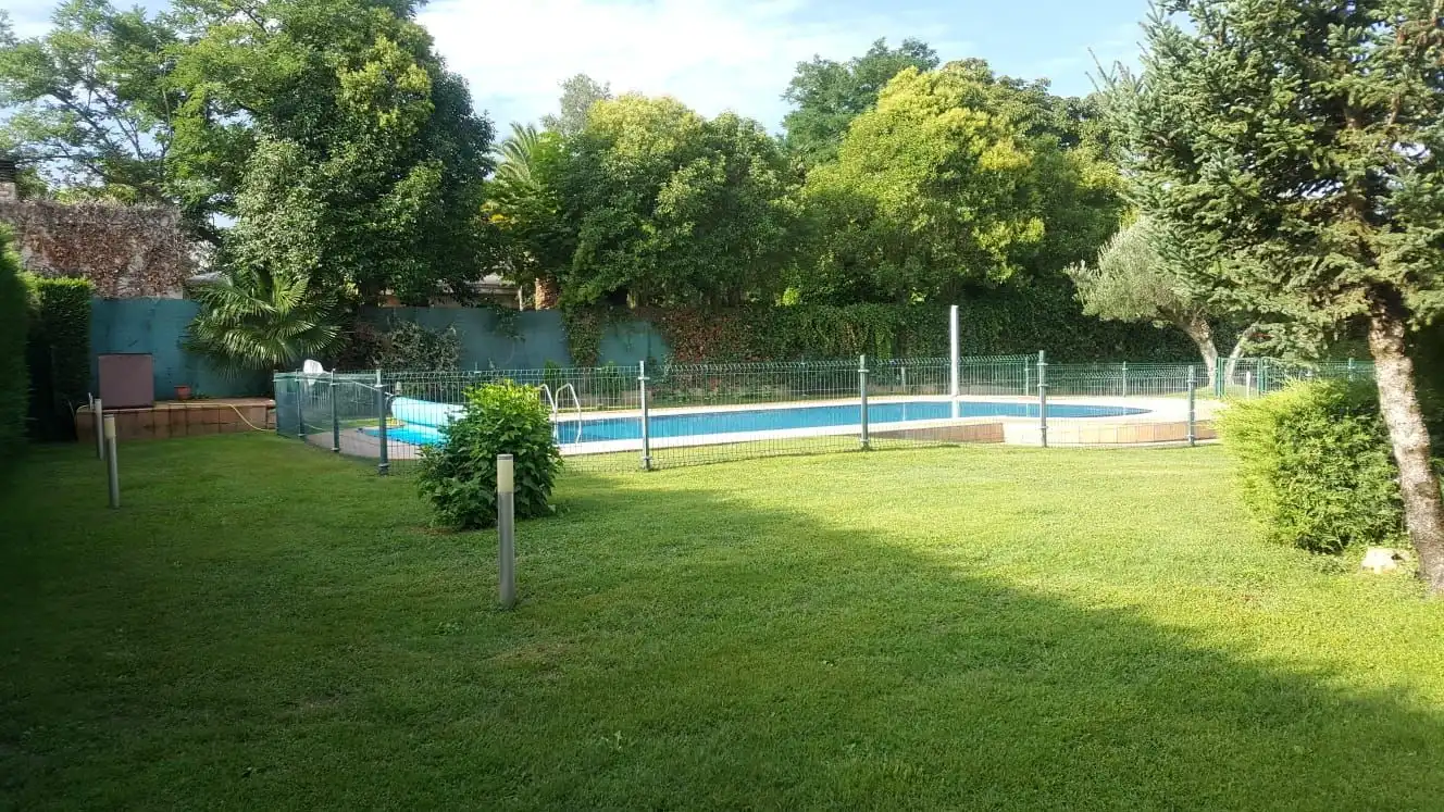 Casa amb terrassa en venda a Diseminado Lardero, imagen 2