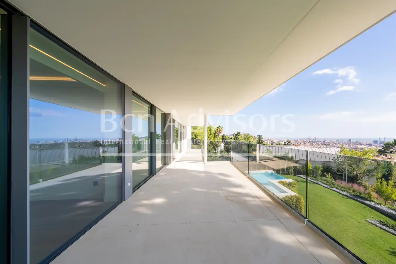 Terraza de Casa o chalet en venta en Barcelona con Aire acondicionado, Calefacción y Jardín privado