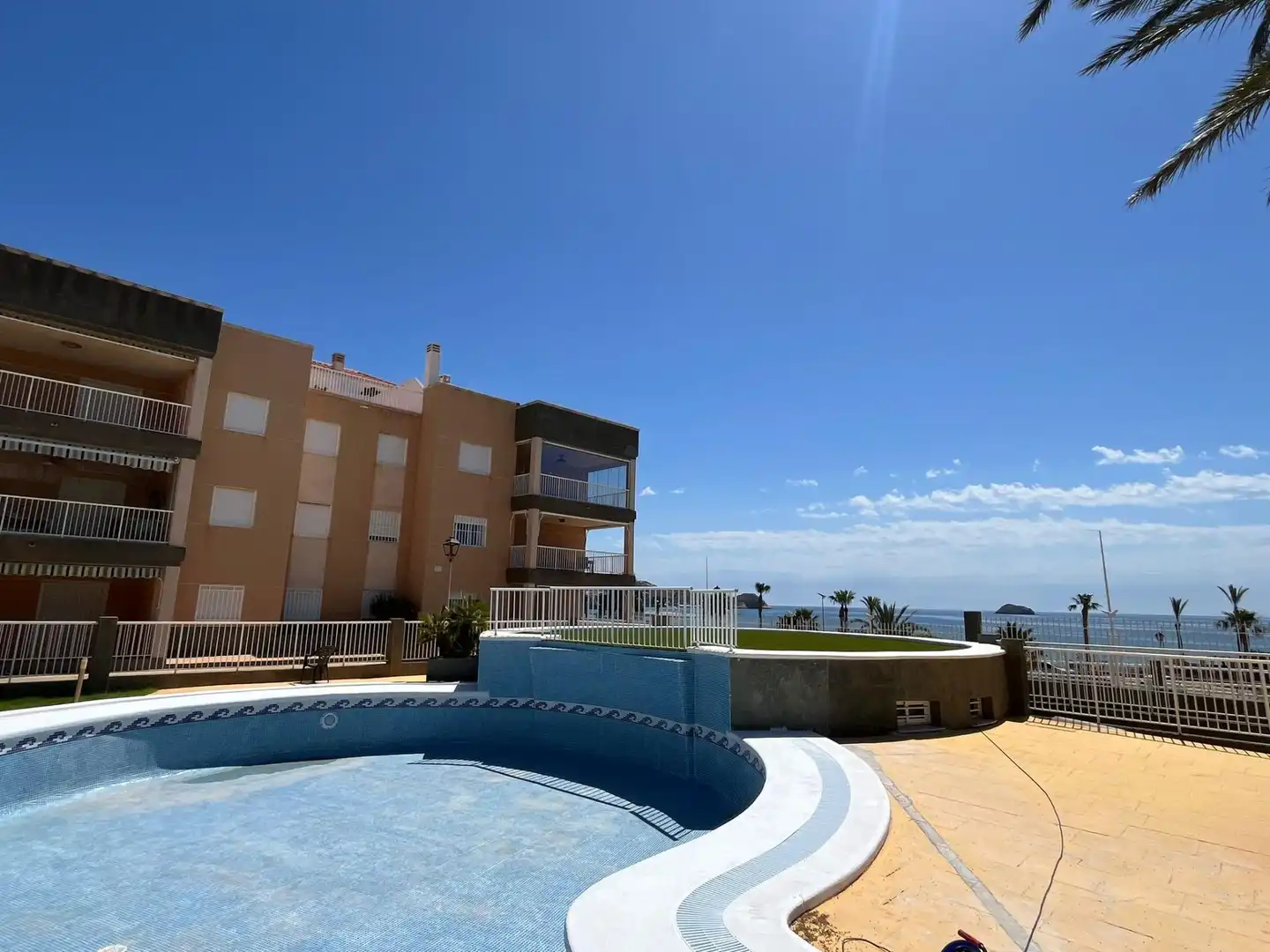 Schwimmbecken von Wohnung zum Verkauf in Pulpí mit Klimaanlage, Privatgarten und Terrasse