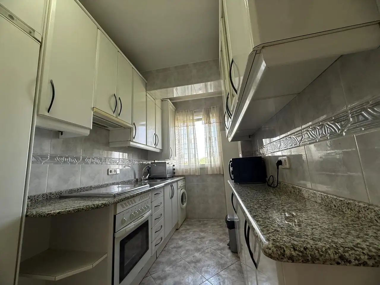 Cocina de Piso en venta en Madrid con Calefacción y Terraza