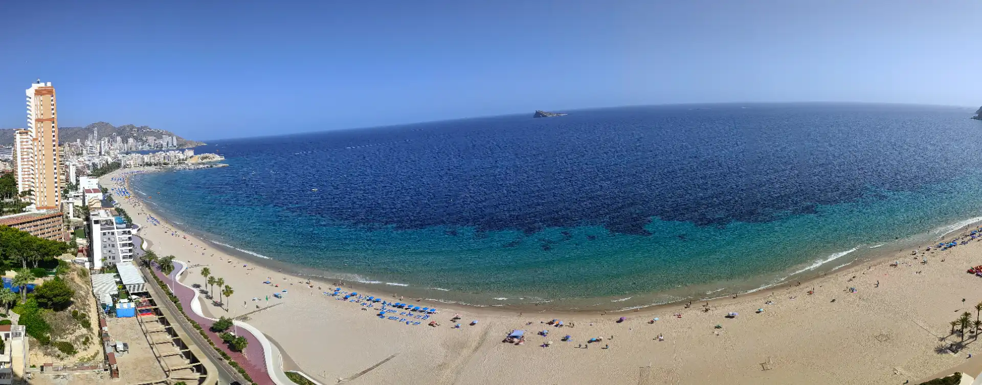 Vista exterior de Piso en venta en Benidorm con Amueblado, Lavadora y Balcón