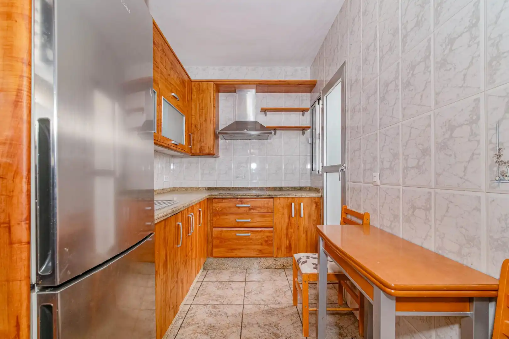 Cocina de Piso en venta en Loja con Amueblado y Balcón