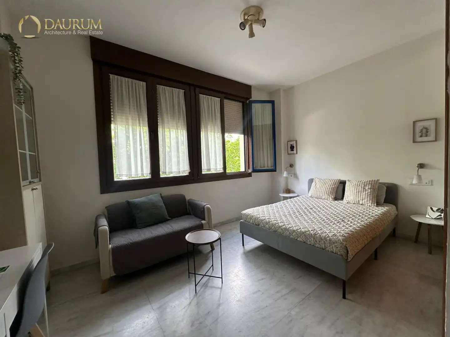 Bedroom of Apartments for sale in Sevilla  with Air Conditioner, Heating and Swimming Pool