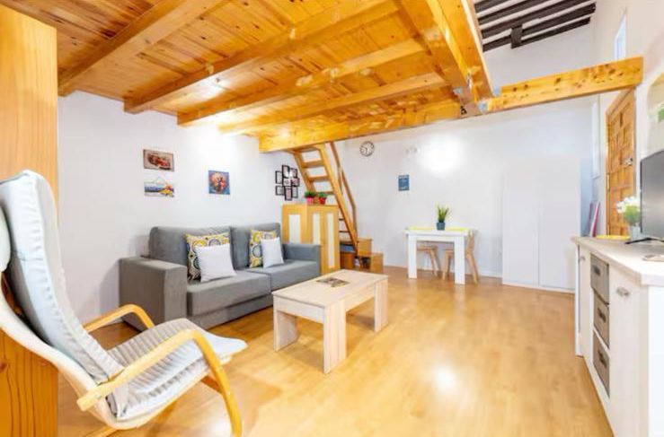 Sala d'estar de Planta baixa en venda en  Madrid Capital