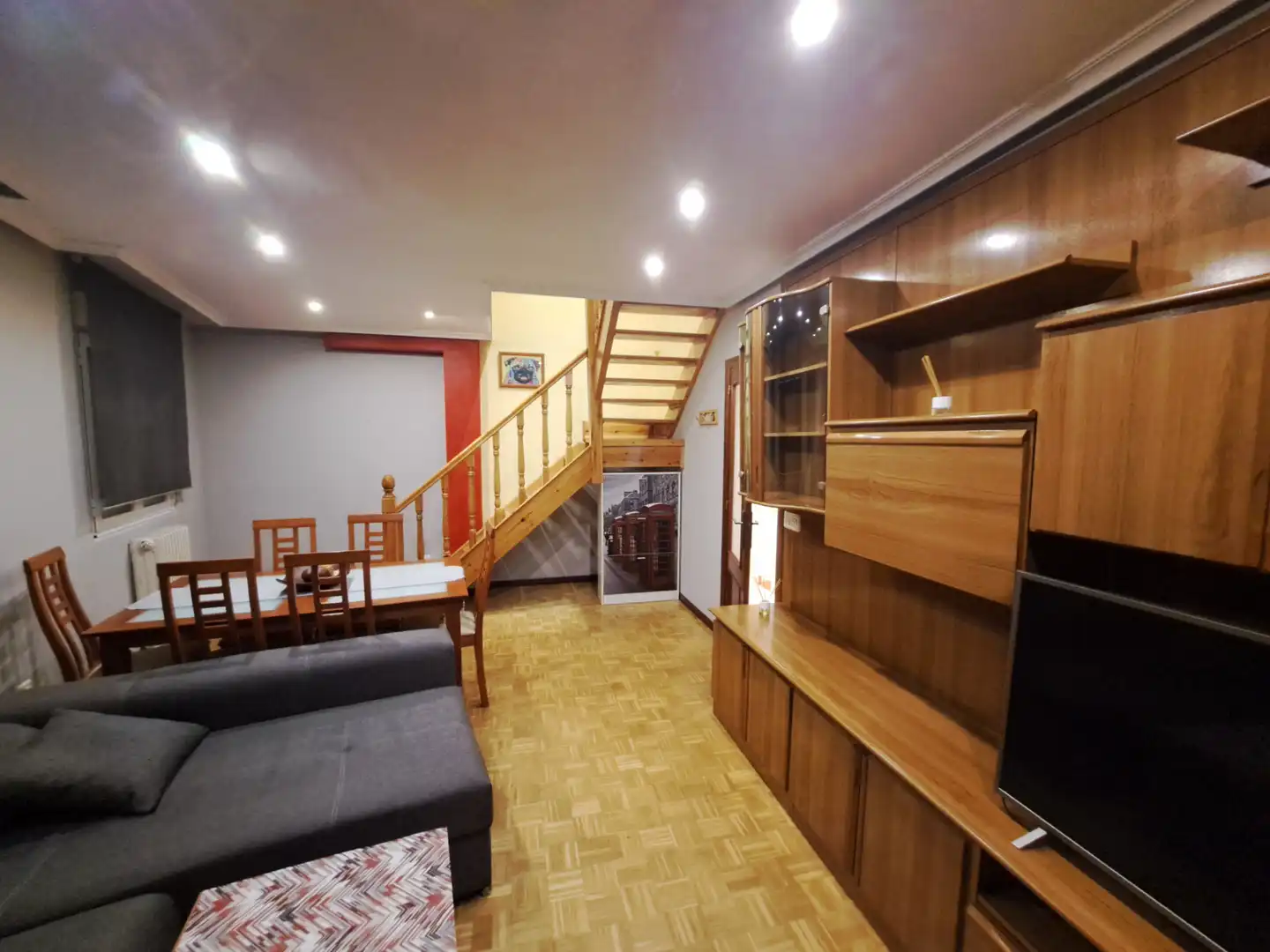 Maisonette zur Miete in San Andrés del Rabanedo mit Heizung, Abstellraum und Möbliert