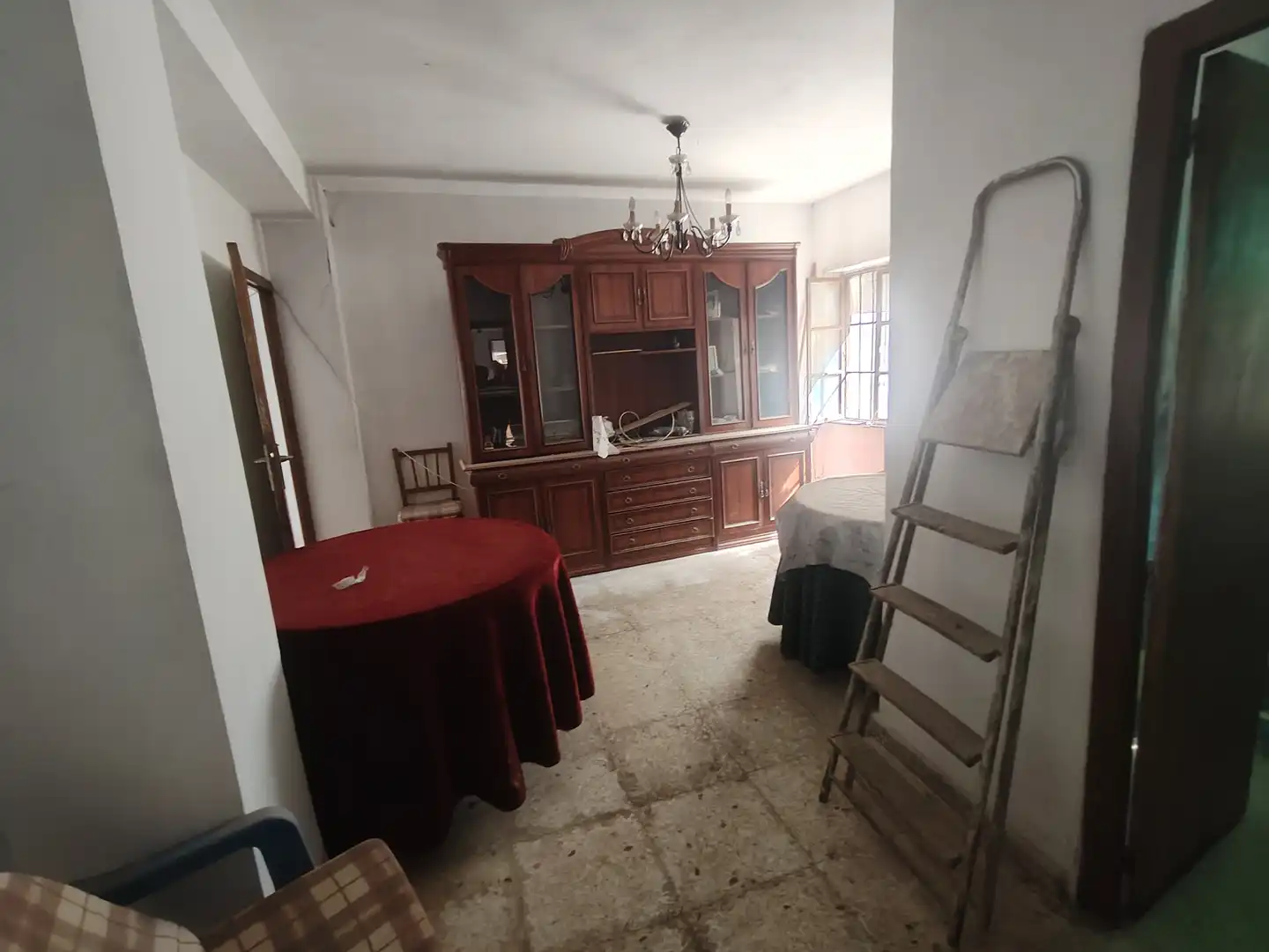 Casa o xalet en venda en Baza amb Moblat