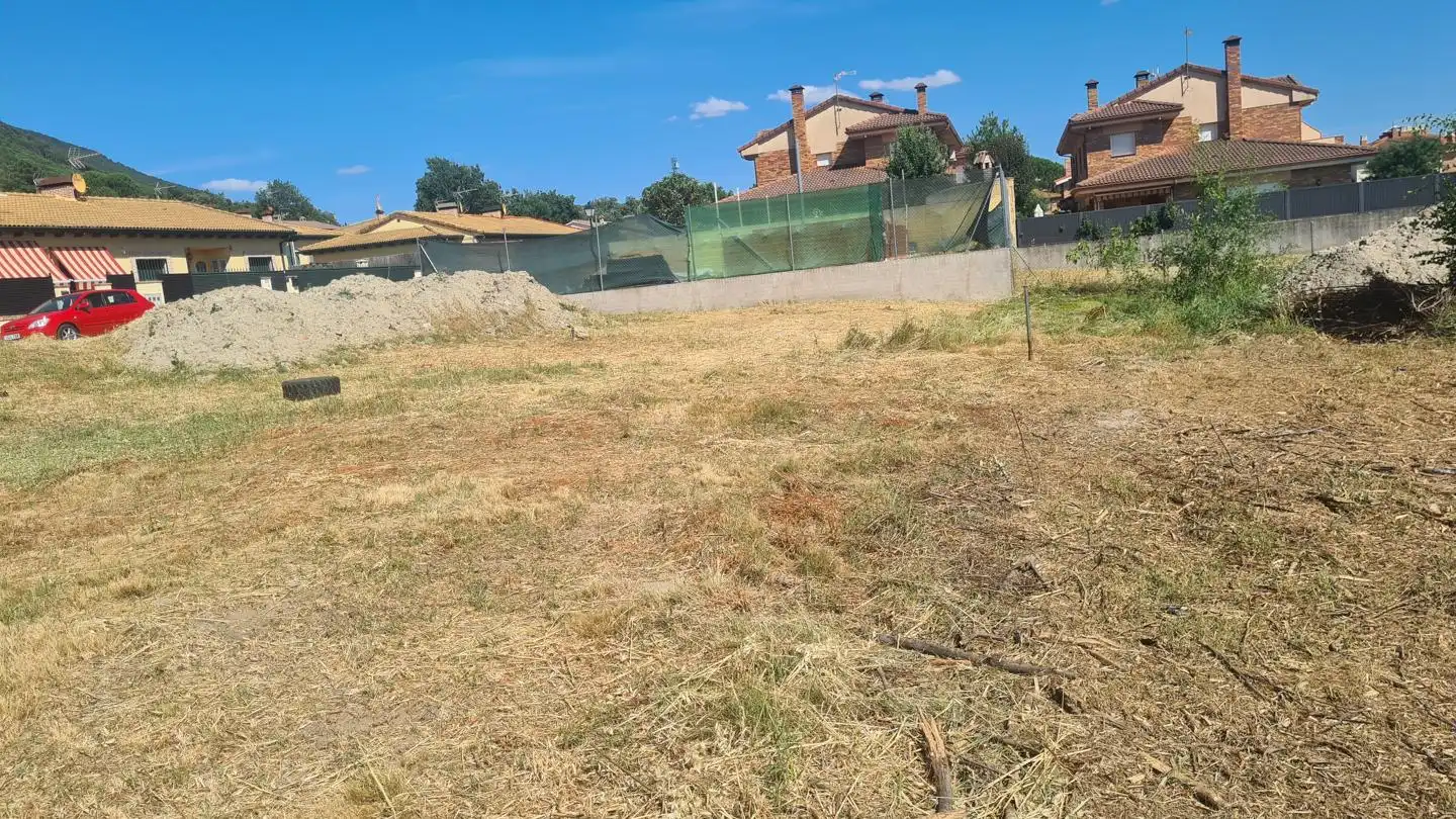 Residential for sale in La Adrada 