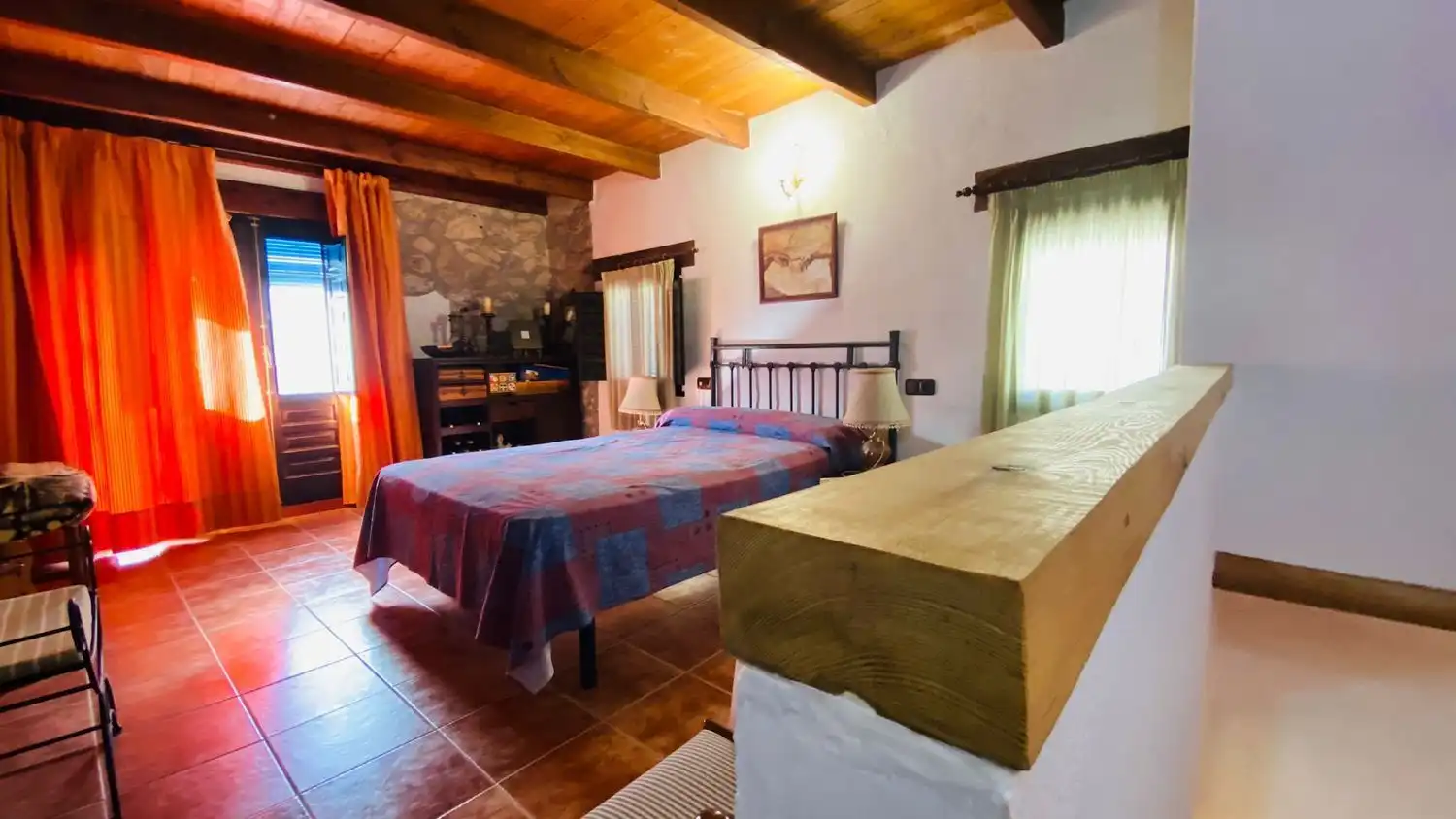 Schlafzimmer von Country house zum Verkauf in Alcudia de Veo mit Klimaanlage und Abstellraum