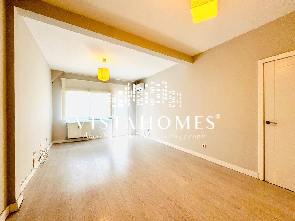 Flat for sale in Calle de Espronceda, Ríos Rosas - Nuevos Ministerios, Chamberí,  Madrid Capital