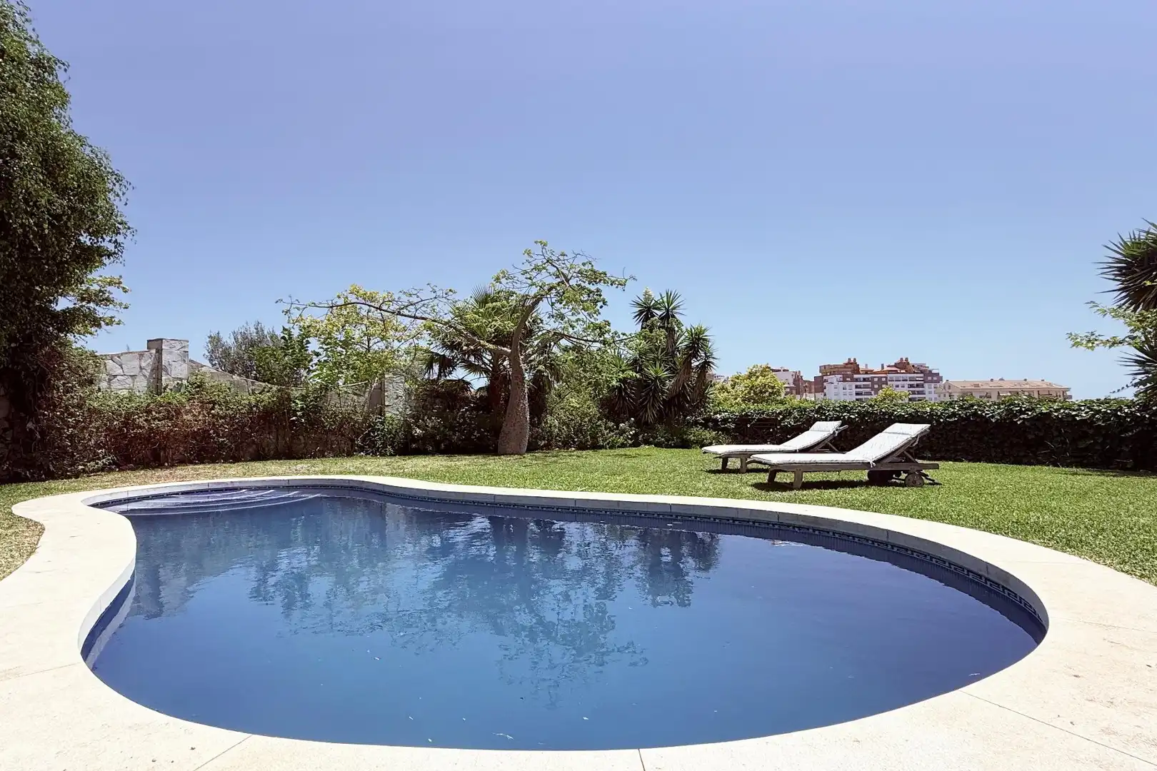 Piscina de Casa o xalet en venda en Benalmádena amb Aire condicionat, Calefacció i Jardí privat