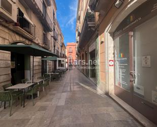 Vista exterior de Local en venda en Vilanova i la Geltrú amb Parquet