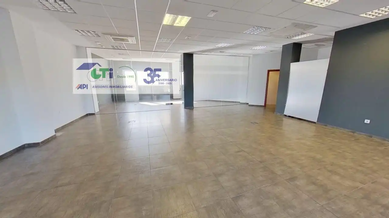 Büro zur Miete in Cuarte de Huerva