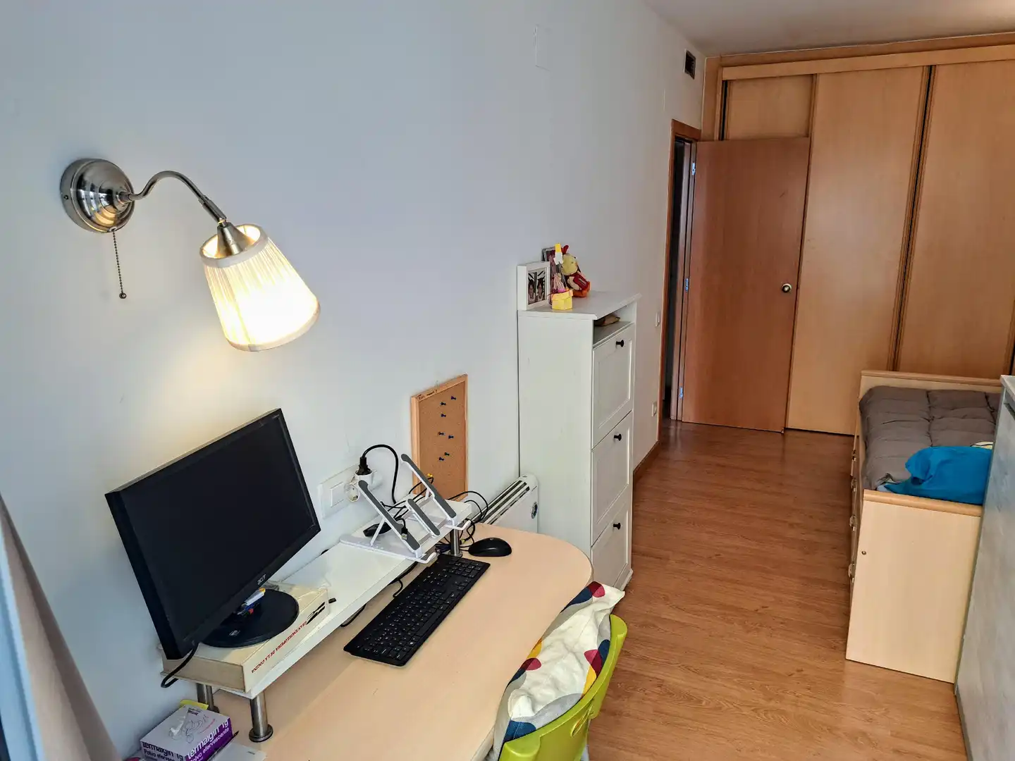 Dormitori de Pis en venda en Cerdanyola del Vallès amb Aire condicionat, Calefacció i Parquet