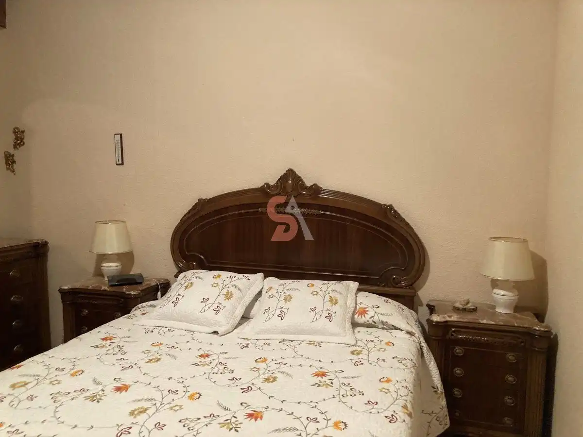 Bedroom of Flat for rent in Valladolid  with Heating and Terrace