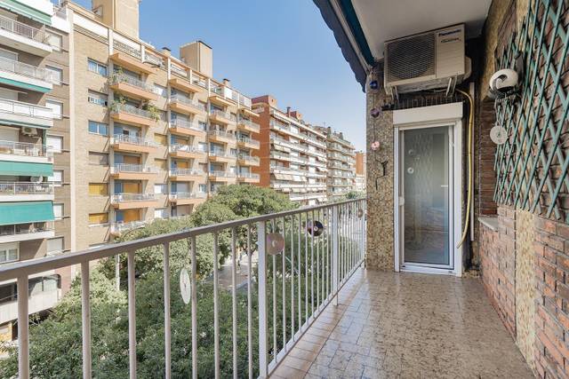 Piso en Venta en Barri de les Corts