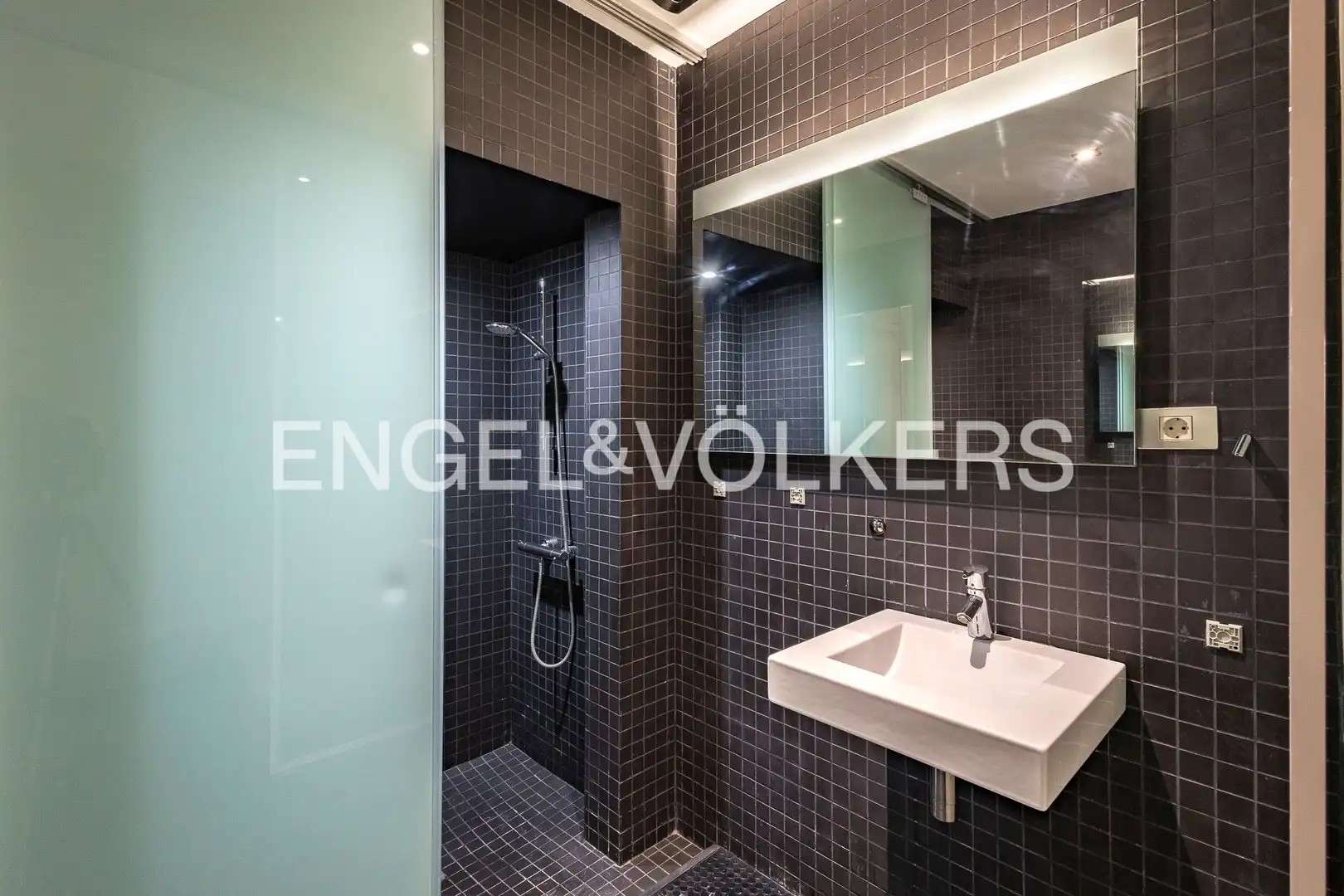Baño de Piso en venta en Barcelona con Aire acondicionado, Calefacción y Parquet