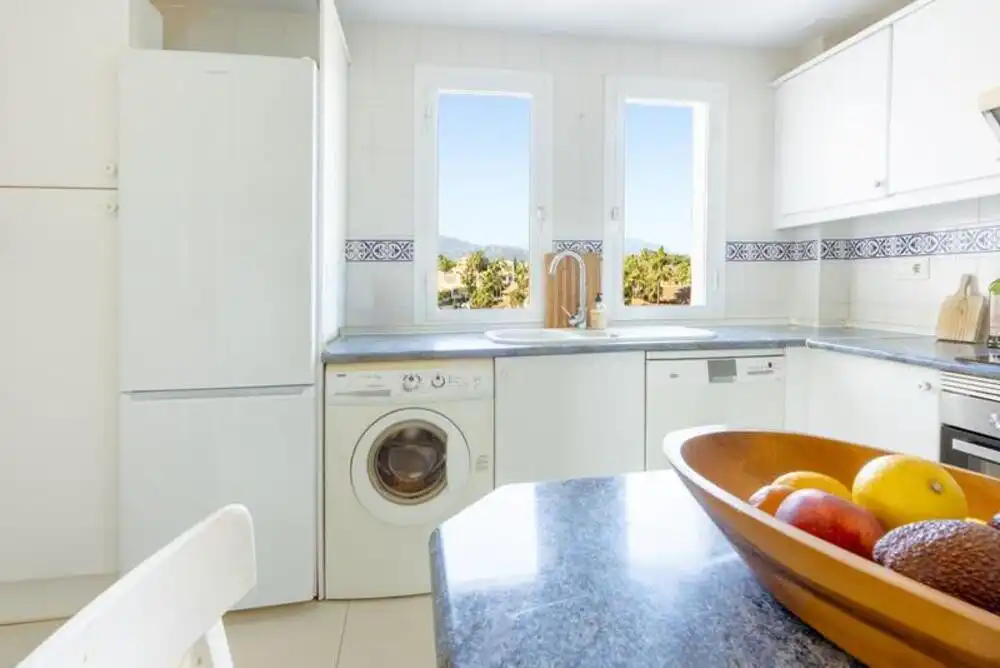 Küche von Dachboden zum Verkauf in Atalaya mit Terrasse, Schwimmbad und Alarm