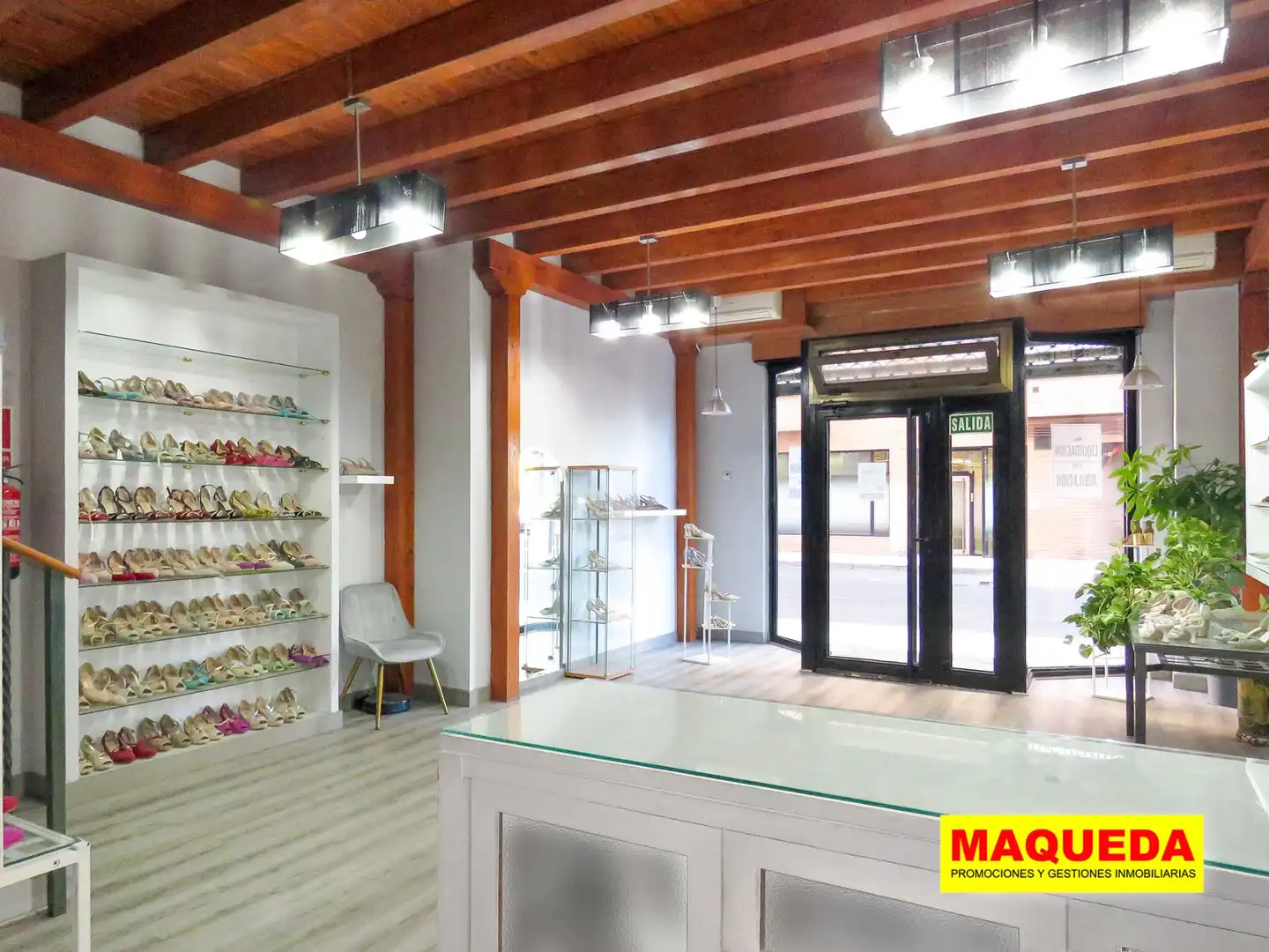 Local comercial de lloguer a Calle Gabriela Mistral 3, imagen 7