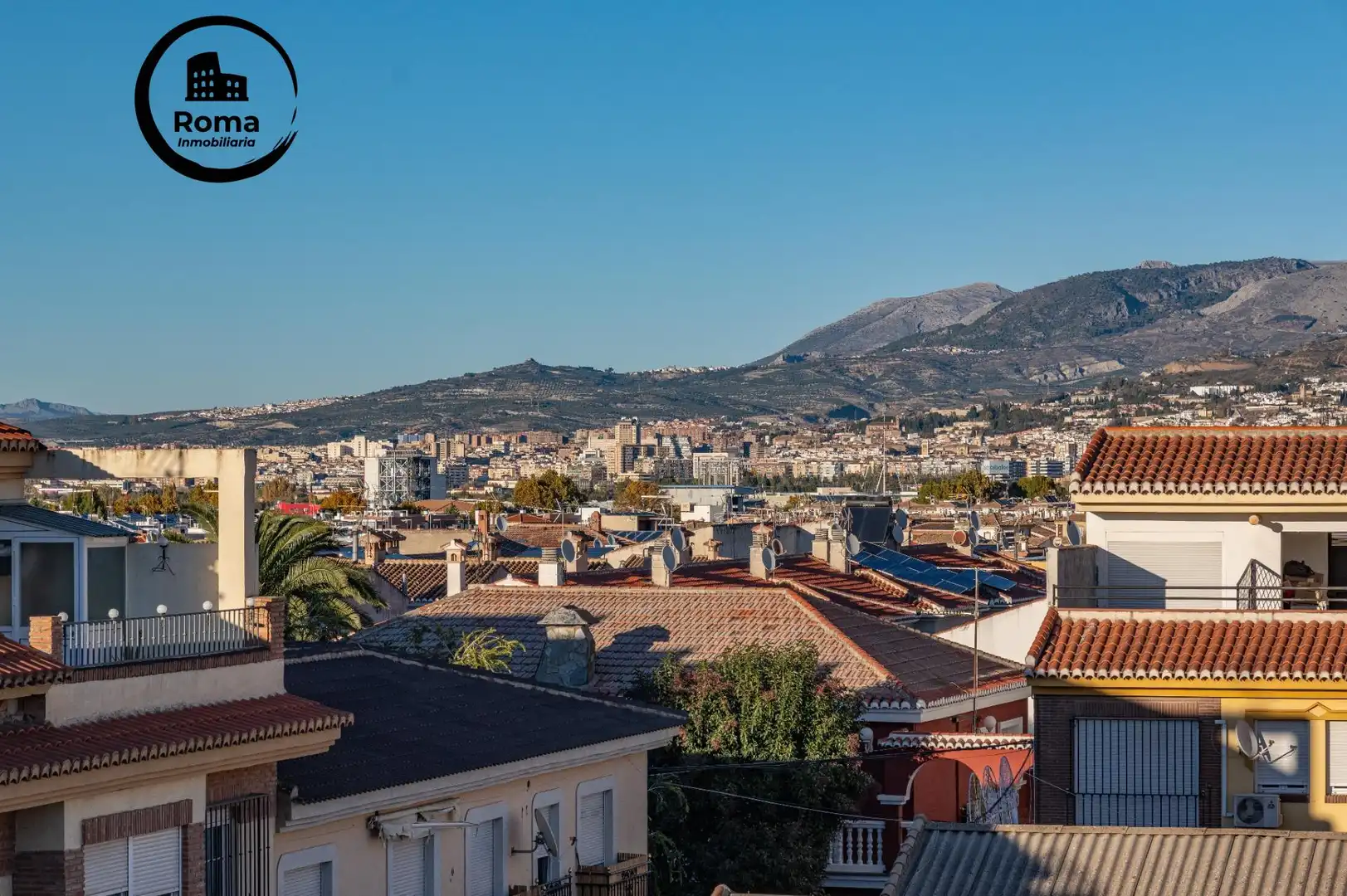 Exterior view of Attic for sale in Armilla  with Terrace, Storage room and Furnished