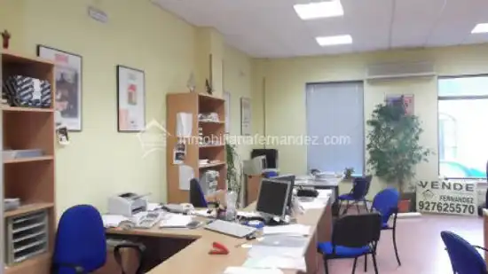 Commercial properties for sale in Casar de Cáceres  with Furnished