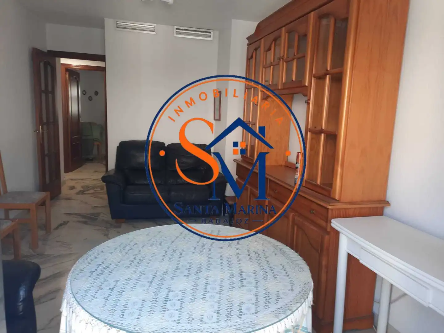 Vista exterior de Apartamento de alquiler en Badajoz con Amueblado y Balcón