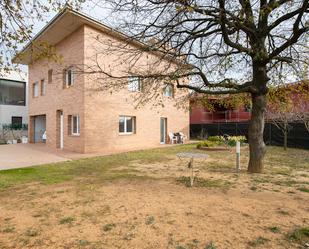 Vista exterior de Casa o xalet en venda en Fontcoberta amb Aire condicionat, Calefacció i Jardí privat