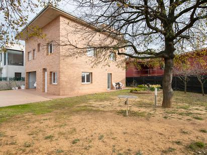 Vista exterior de Casa o xalet en venda en Fontcoberta amb Aire condicionat, Calefacció i Jardí privat