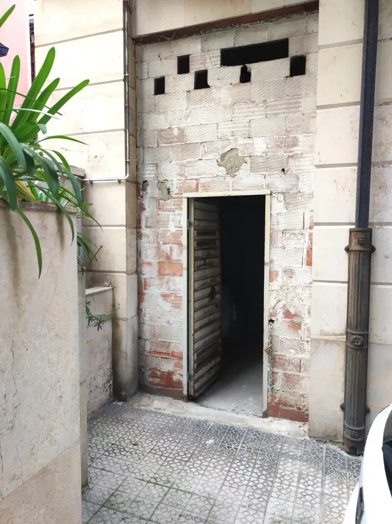 Gewerbefläche zum Verkauf in Santander - Calle Elcano 4, imagen 4
