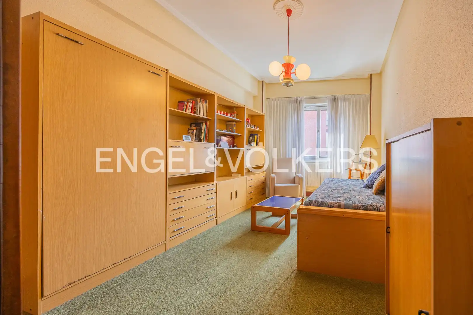Schlafzimmer von Wohnung zum Verkauf in Bilbao  mit Heizung und Balkon