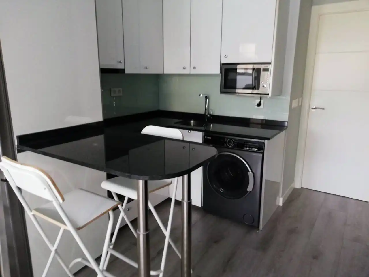 Cocina de Apartamento de alquiler en Burgos con Calefacción, Terraza y Amueblado