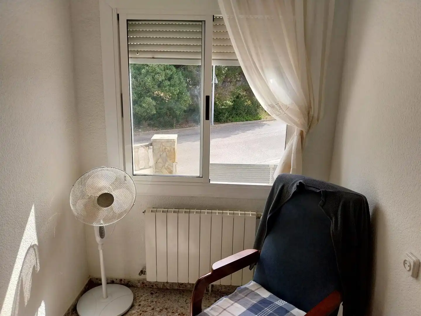 Dormitori de Casa adosada en venda en El Vendrell amb Terrassa i Piscina
