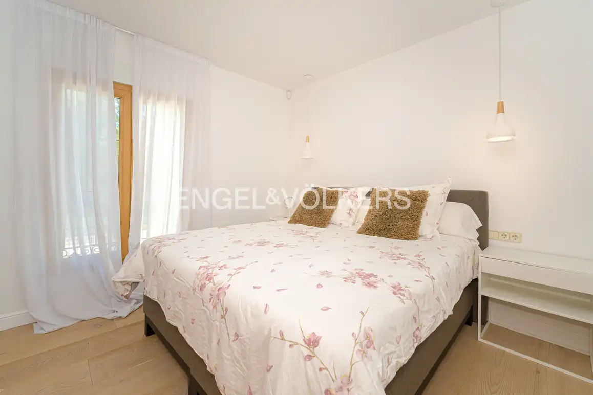 Bedroom of Houses for sale in El Castell de Guadalest  with Private garden, Swimming Pool and Jacuzzi