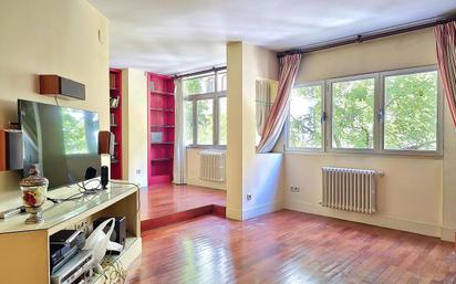 Living room of Flat for sale in  Madrid Capital  with Air Conditioner