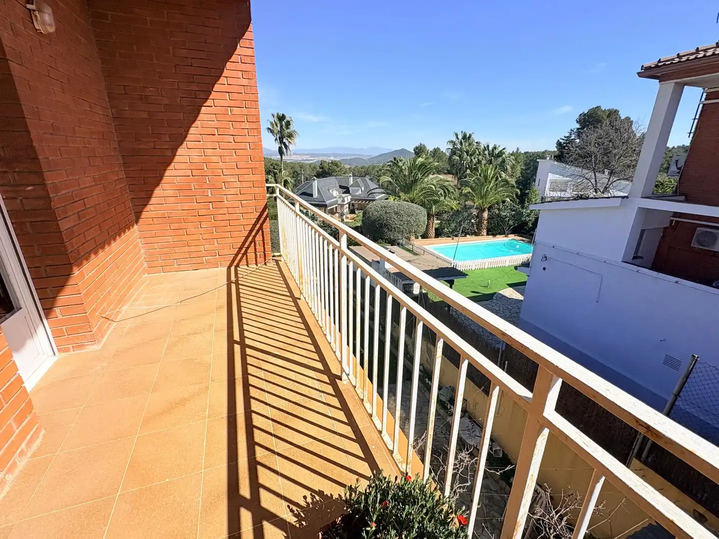 Terraza de Casa o chalet en venta en Pallejà con Aire acondicionado, Calefacción y Jardín privado