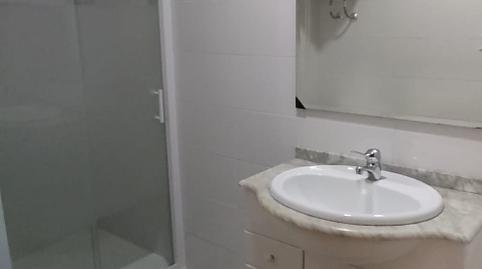 Photo 3 of Flat to rent in Calle Juan de Austria