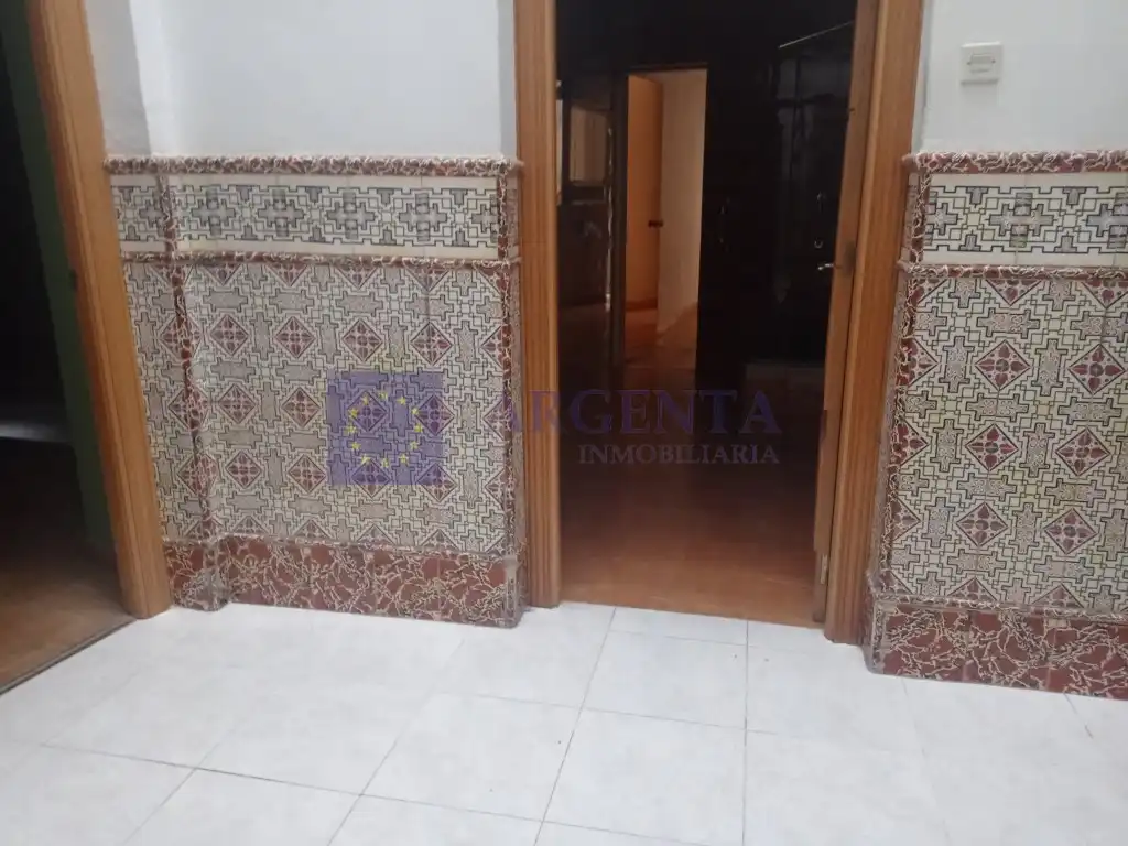 Immobles singulars amb ascensor en venda a Casco Antiguo, imagen 42
