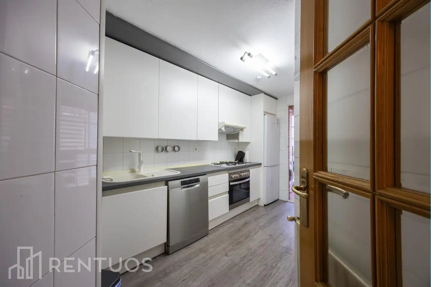 Cuina de Pis de lloguer en Madrid amb Aire condicionat, Calefacció i Parquet