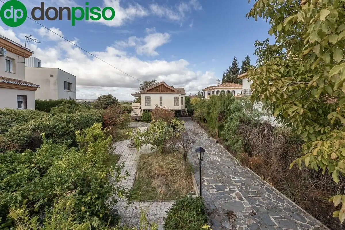 Casa con terrazza in vendita a Avenida HUETOR VEGA, imagen 34